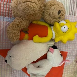 Plush toys
